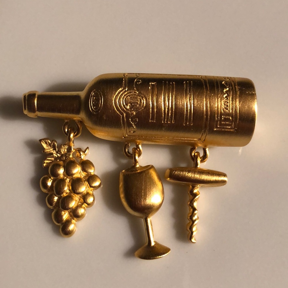 Vintage signed JJ New Years Brooch